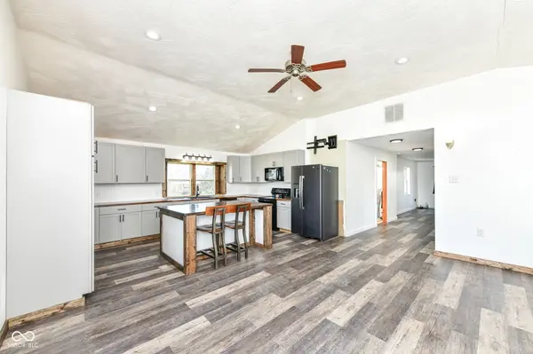 408 W Jefferson ST, Kirklin, IN 46050
