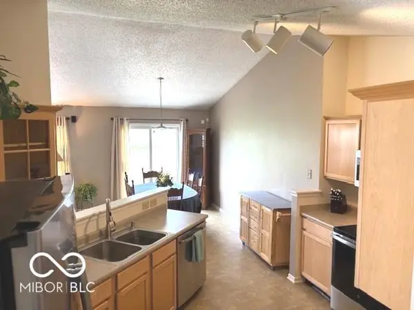 10436 Kings Gap WAY, Indianapolis, IN 46234