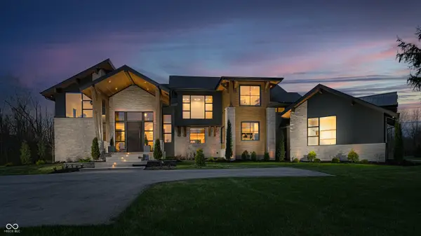 6870 Oldfields LN, Zionsville, IN 46077