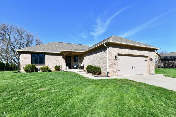 517 Martha Eunice LN, Clayton, IN 46118