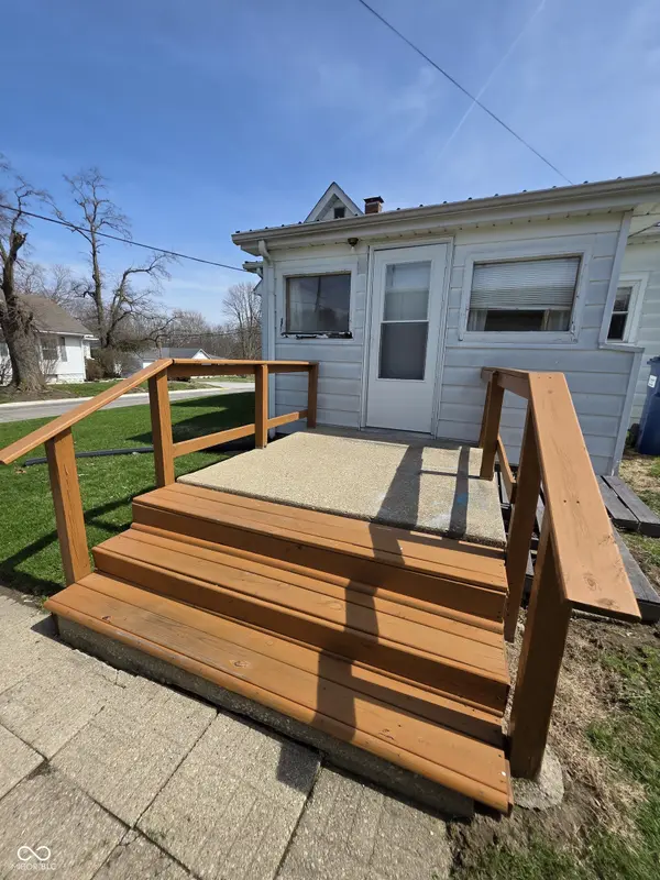 318 N College AVE, Greencastle, IN 46135