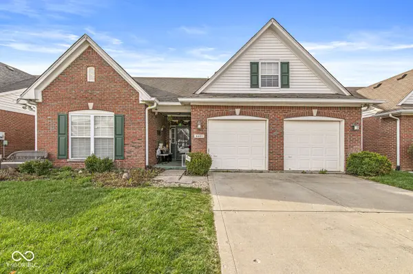 8407 Somerville DR, Indianapolis, IN 46216