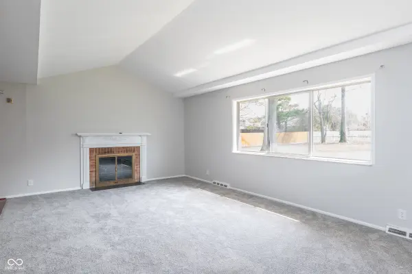 5421 Daniel DR, Indianapolis, IN 46226