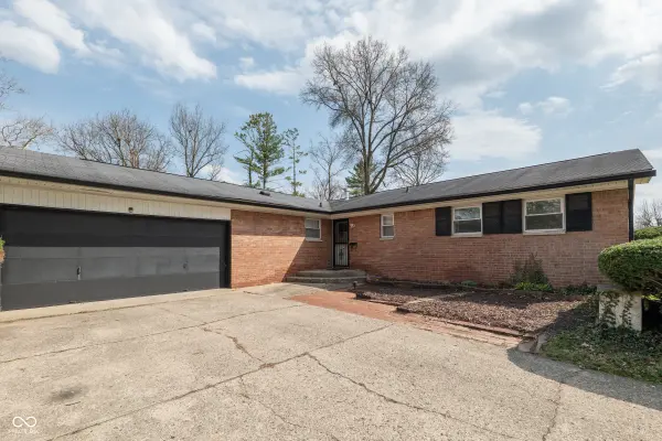 5421 Daniel DR, Indianapolis, IN 46226