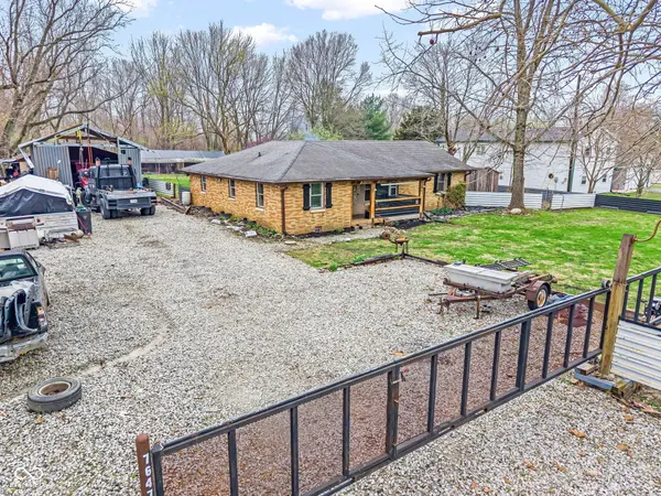 7647 E North DR, Camby, IN 46113