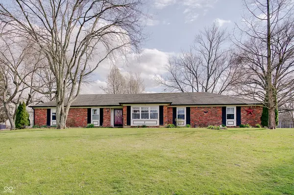 7 Chapman CT, Greenfield, IN 46140
