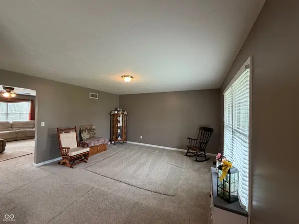 1010 Sunset DR, Covington, IN 47932