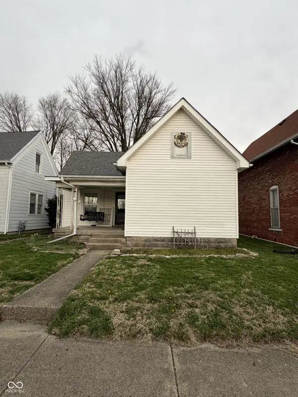 218 E 10th ST, Rushville, IN 46173