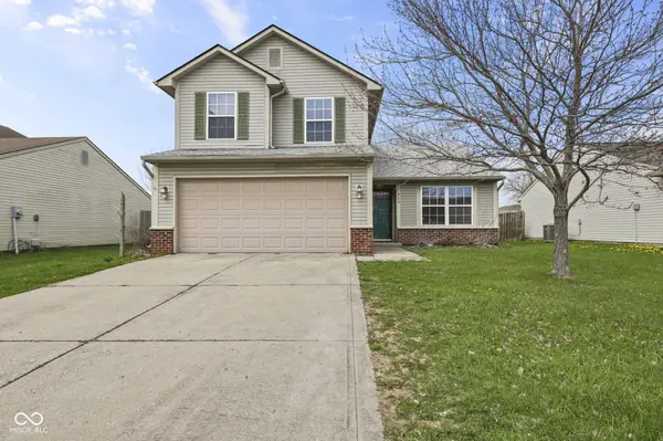 908 Washington Cove LN, Indianapolis, IN 46229