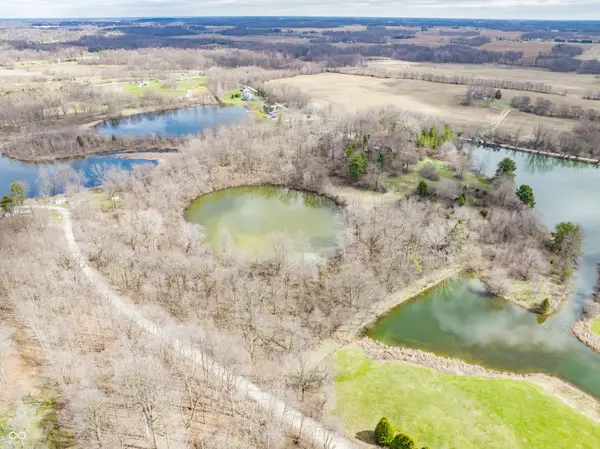 1235 N Wilson Lake RD,  Columbia City,  IN 46725