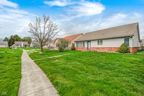 6445 Peak LN, Indianapolis, IN 46214
