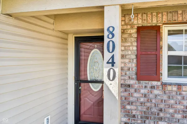 8040 Maple Stream BLVD, Indianapolis, IN 46217