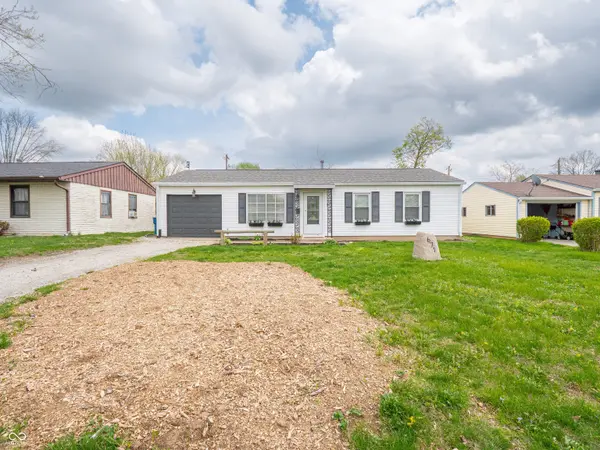 671 Maple LN, Mooresville, IN 46158