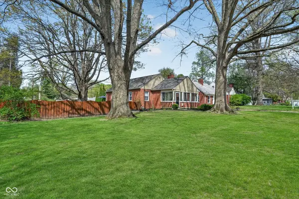 1228 Kessler Boulevard East DR, Indianapolis, IN 46220
