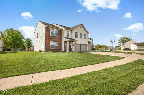 1325 Pamela DR, Franklin, IN 46131