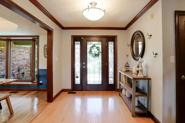 1017 Silver Lake CIR, Greenwood, IN 46142