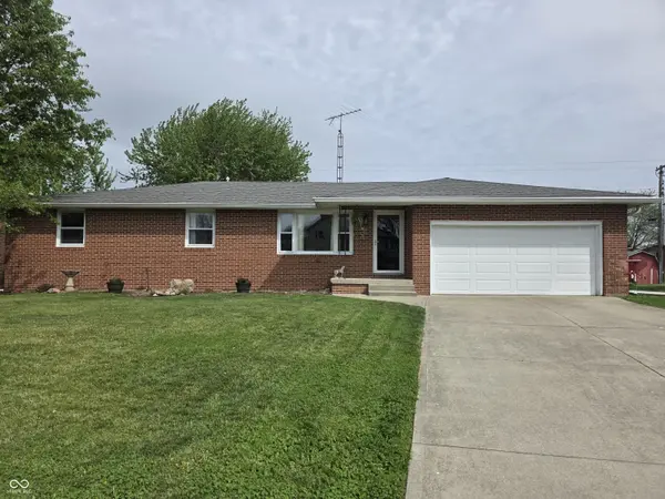 912 E Hendricks ST, Greensburg, IN 47240