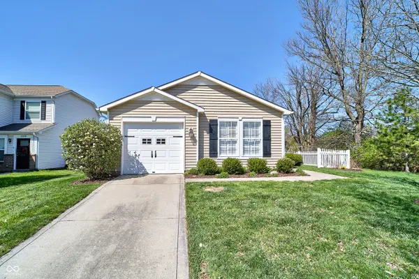 10268 Golden DR, Noblesville, IN 46060