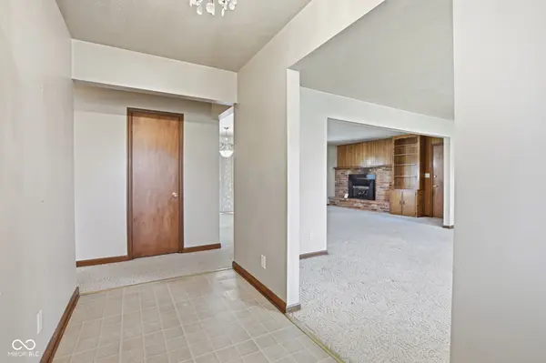 494 E Keller Hill RD, Mooresville, IN 46158