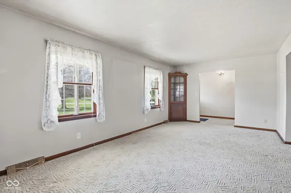 494 E Keller Hill RD, Mooresville, IN 46158