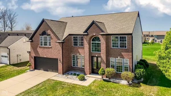 1509 Old Thicket CT, Greenwood, IN 46143