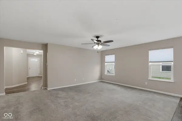 11740 Whisperwood WAY, Fishers, IN 46037