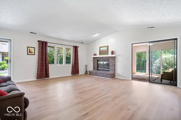 2507 N Willow WAY, Indianapolis, IN 46268