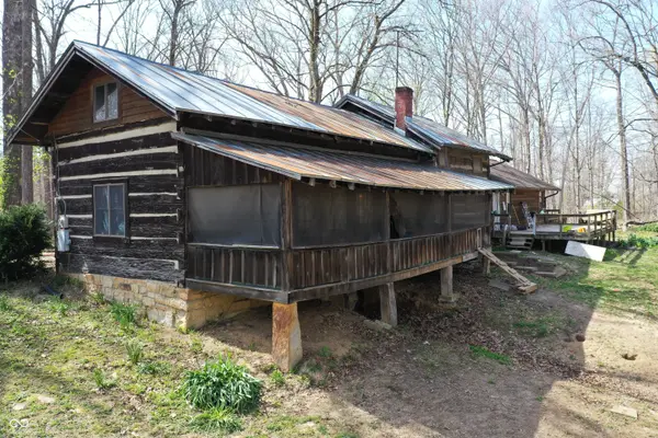 4562 State Road 135 N, Nashville, IN 47448