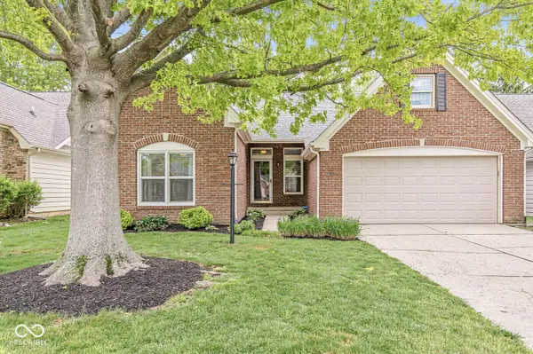 10758 Pimlico CIR, Carmel, IN 46280