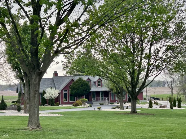 910 S Catlin RD, Rockville, IN 47872