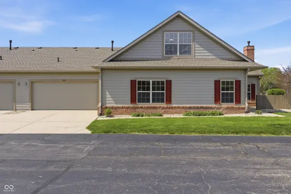 855 Gazebo WAY, Greenwood, IN 46142
