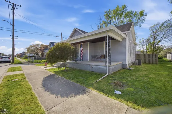 243 W Locust ST, Shelbyville, IN 46176