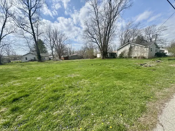 1024 Avenue C ST, Greencastle, IN 46135