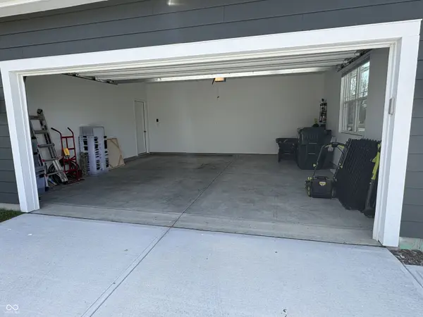 3779 S Village ROW, New Palestine, IN 46163