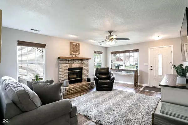 8452 Amarillo DR, Indianapolis, IN 46237