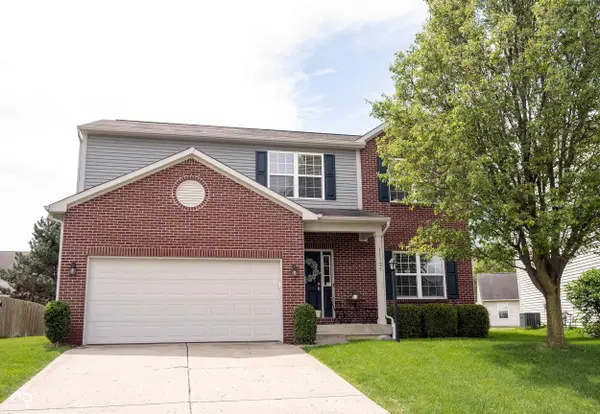 11125 Long Lake LN, Fishers, IN 46037