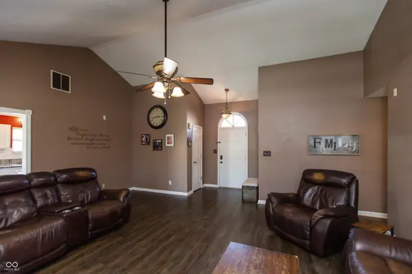 367 Primrose LN, Avon, IN 46123
