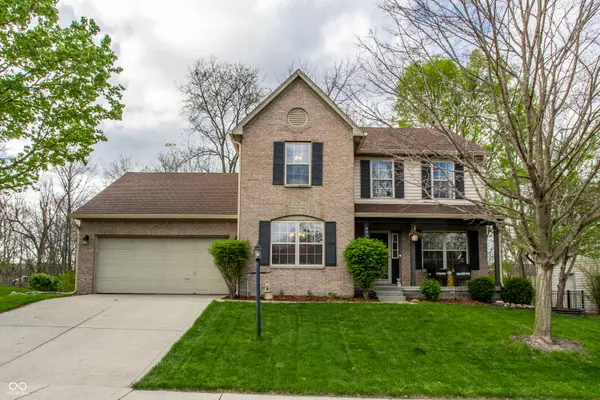 8625 Providence DR, Fishers, IN 46038