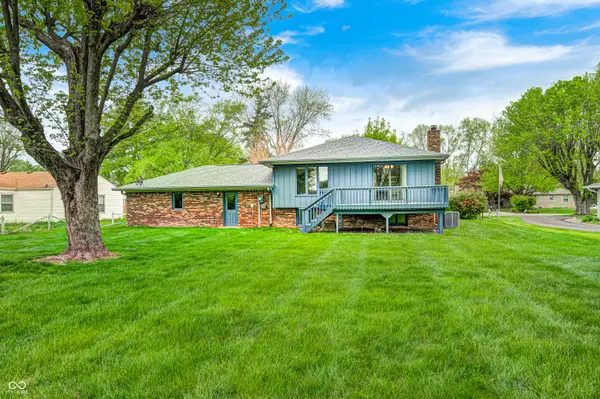 5255 Mount Pleasant Center ST, Greenwood, IN 46142