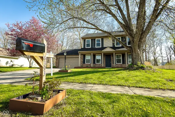 6393 Barberry DR, Avon, IN 46123