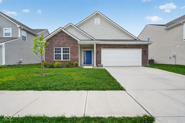 1453 Silver Pine LN, Sheridan, IN 46069