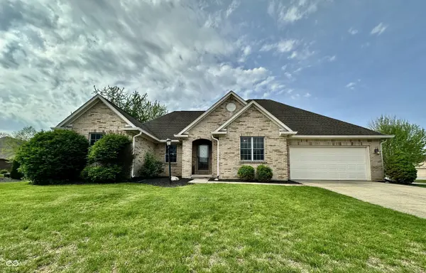 792 Abundance LN, Avon, IN 46123