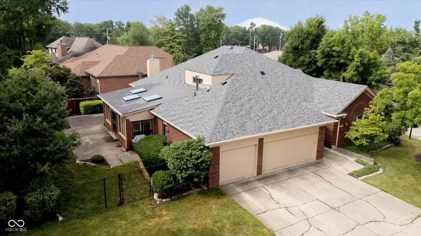 8649 Cricket Tree LN, Indianapolis, IN 46260