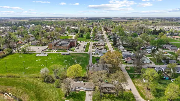 202 S Linden LN, Sheridan, IN 46069
