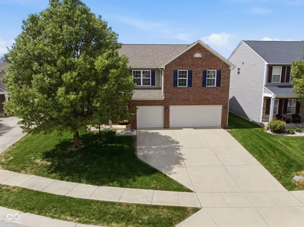 12446 Schoolhouse RD, Fishers, IN 46037