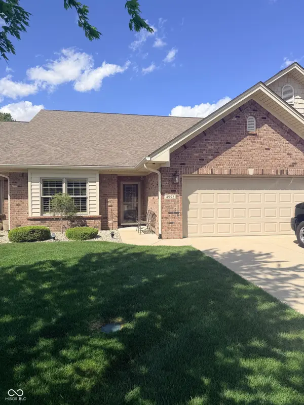 4998 Anna Maria DR, Columbus, IN 47203