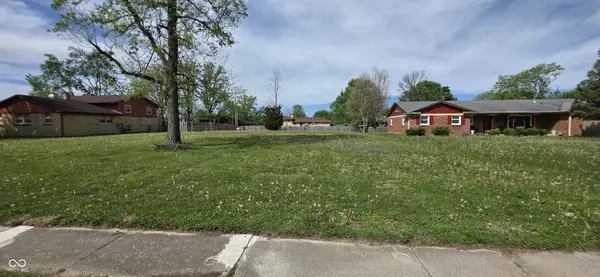 5404 Moonlight DR, Indianapolis, IN 46226