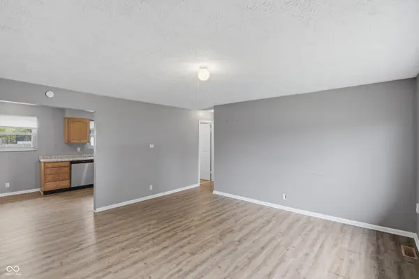 208 Merriman RD, Mooresville, IN 46158