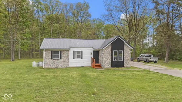 3195 S Boatman RD, Scottsburg, IN 47170