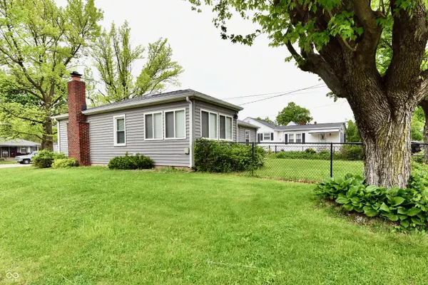 245 S 11th AVE, Beech Grove, IN 46107
